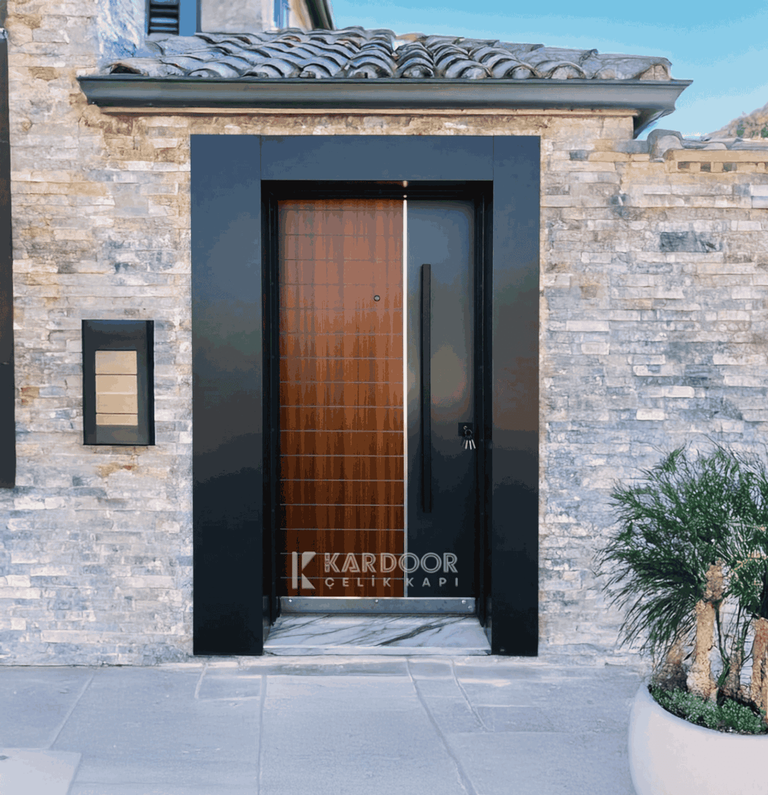 izmir-kompozit-kapi-serisi